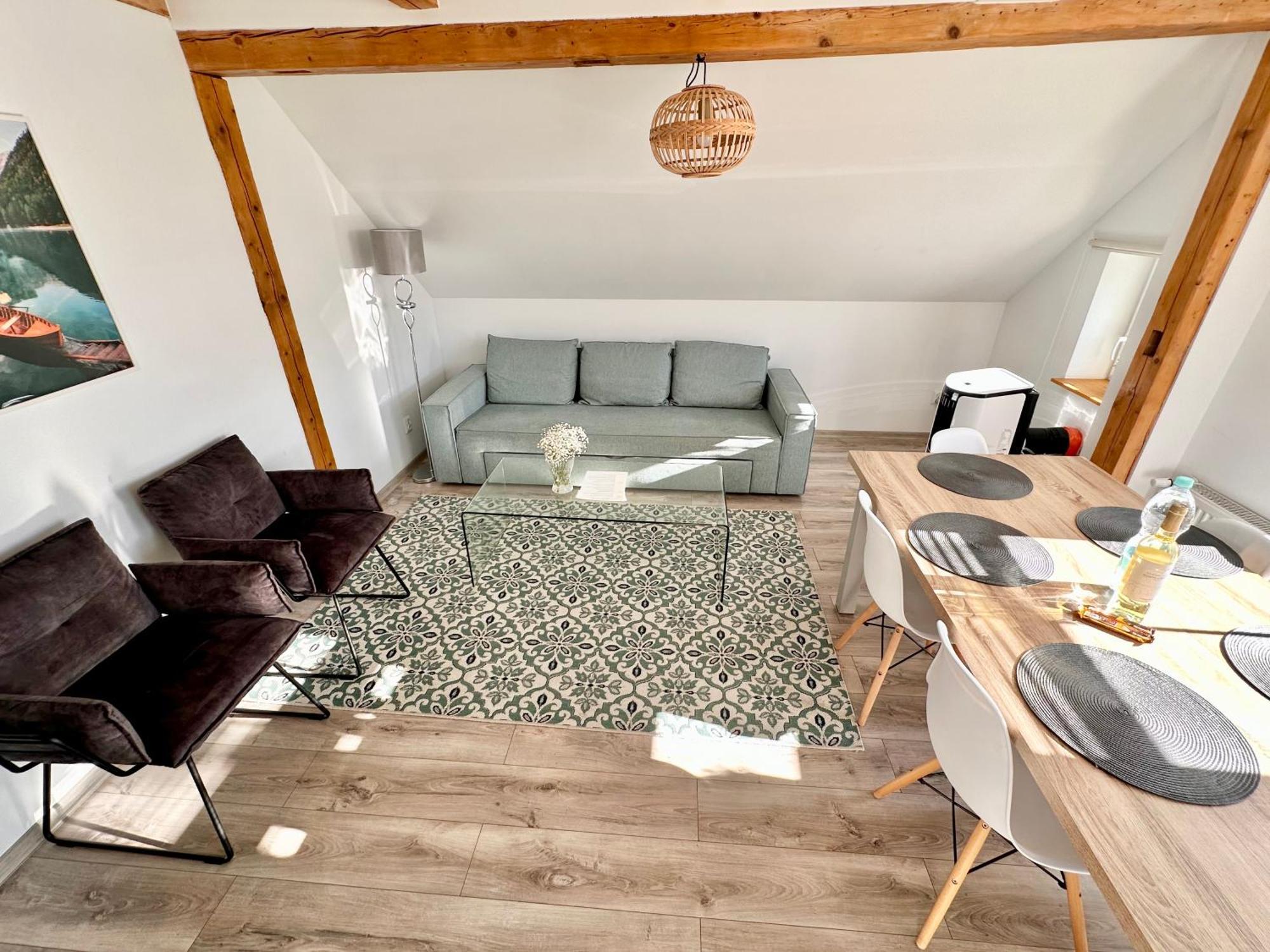 Klimatyczny Apartament Nr 8 Z Widokiem Na Gory Sowie Bielawa  Exterior foto